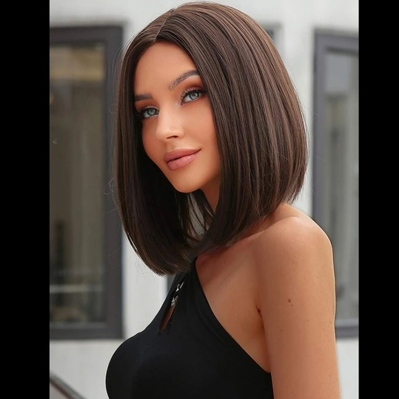 12” Brown Natural Looking Middle Parted Short Synthetic Heat Resistant Wig - Picture 11 of 13